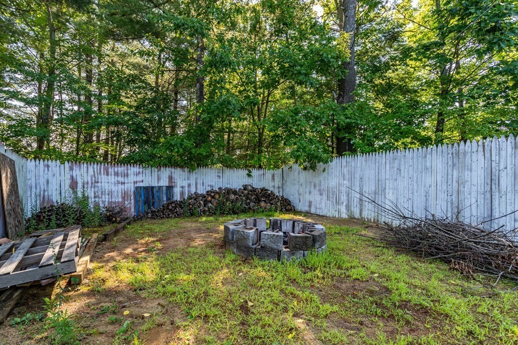 26 Keyes Road Gardner, MA 01440 - Photo 20 of 21 Gallery Image 20