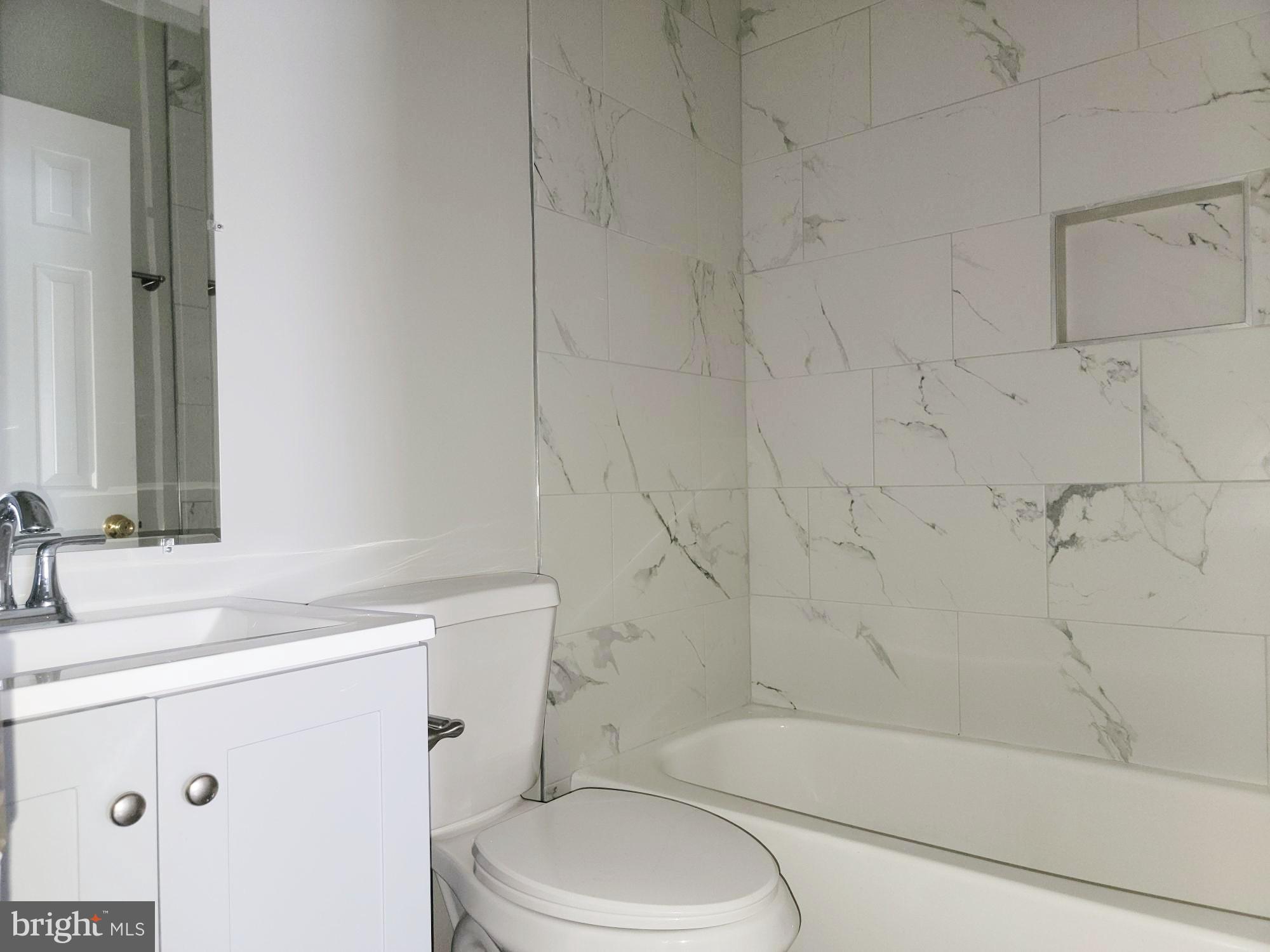 7370 Stream Way Springfield, VA 22152 - Photo 12 of 24