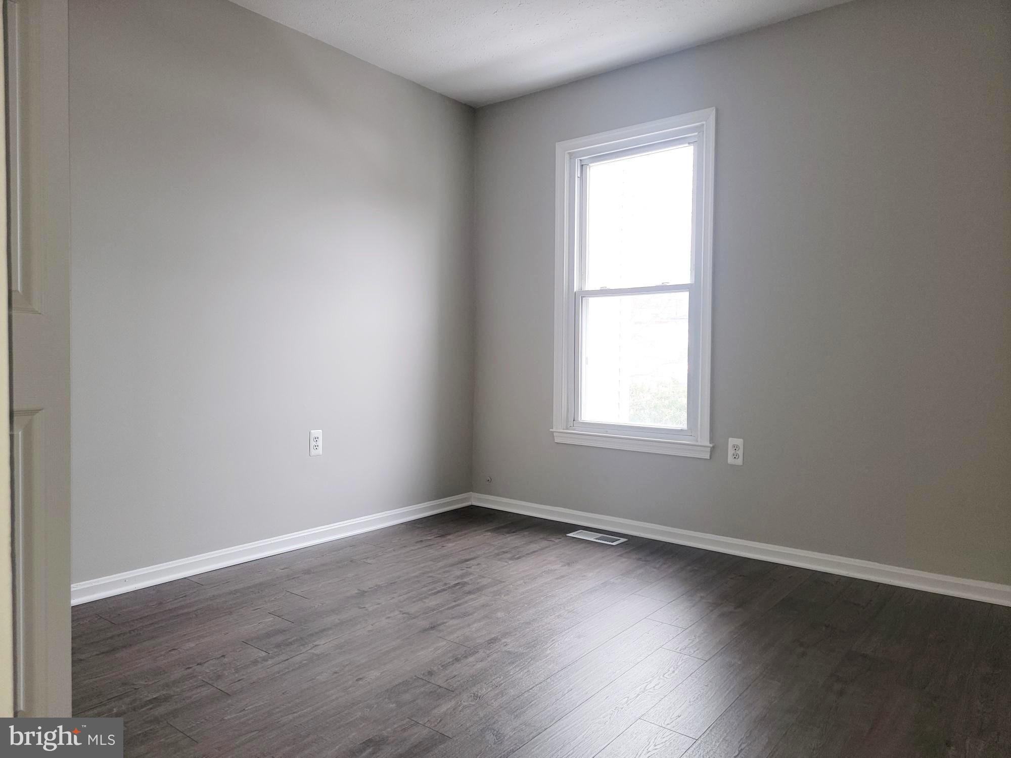 7370 Stream Way Springfield, VA 22152 - Photo 13 of 24