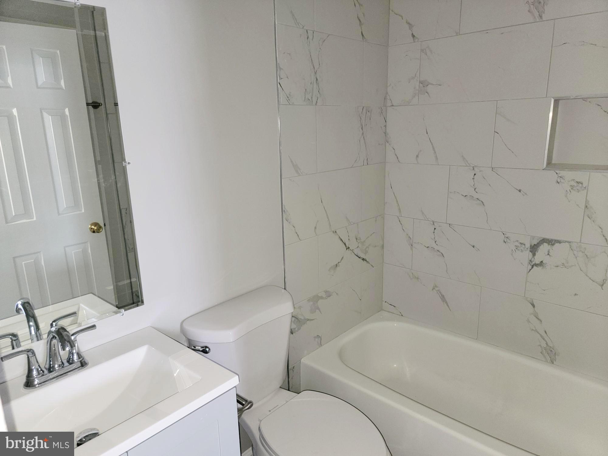 7370 Stream Way Springfield, VA 22152 - Photo 16 of 24