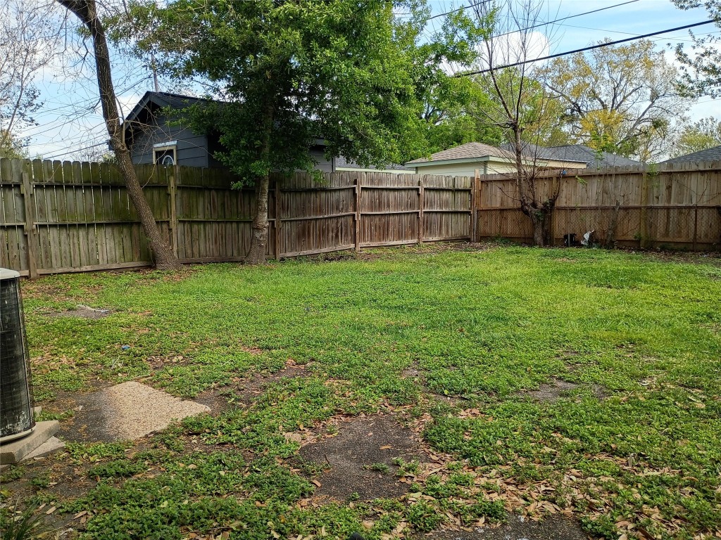 811 Loper Street Houston, TX 77017 - Photo 26 of 35 Pic 24