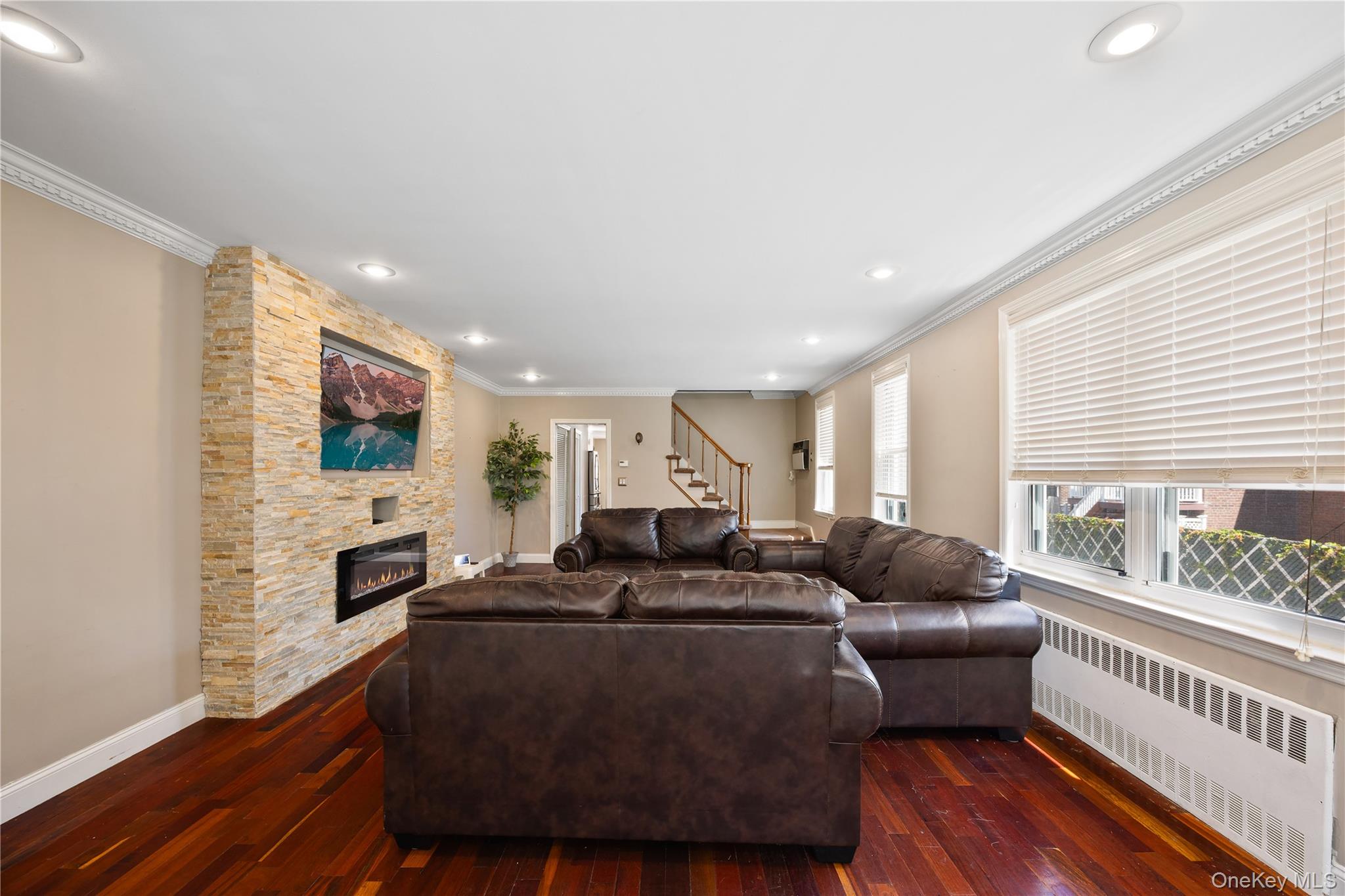 2328 Williamsbridge Road Bronx, NY 10469 - Photo 8 of 50