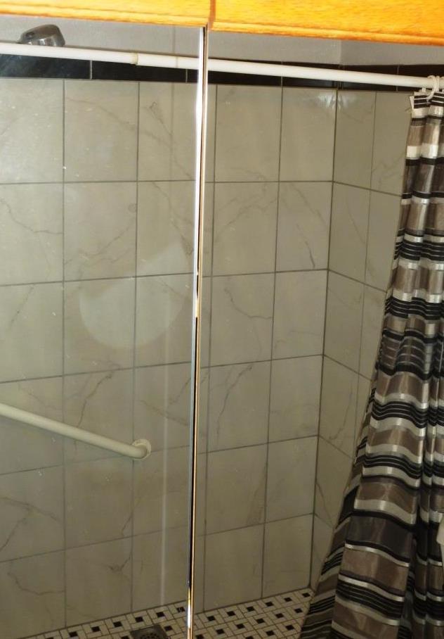 84136 Ave 44, Unit 58 Indio, CA 92203 - Photo 28 of 61 a bathroom with a shower