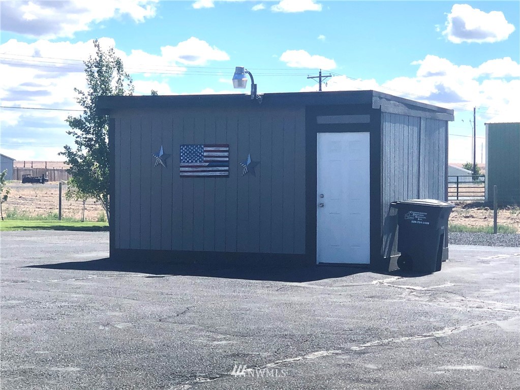 8570 Neppel Road Northeast Moses Lake, WA 98837 - Photo 23 of 28 Gallery Image 23