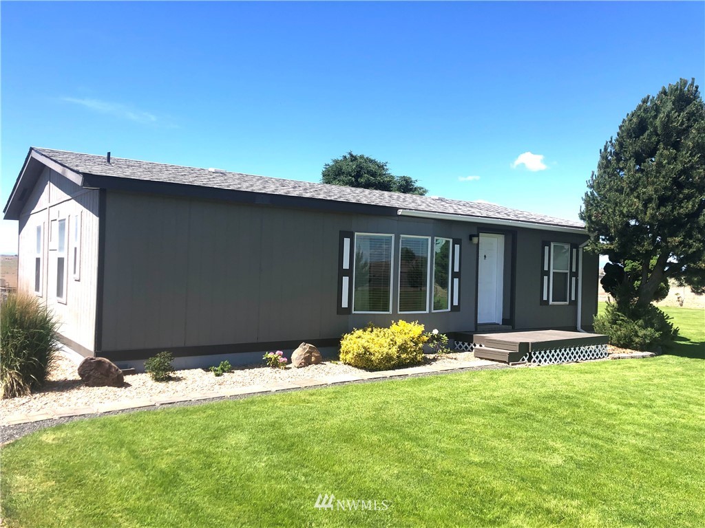 8570 Neppel Road Northeast Moses Lake, WA 98837 - Photo 5 of 28 Gallery Image 5