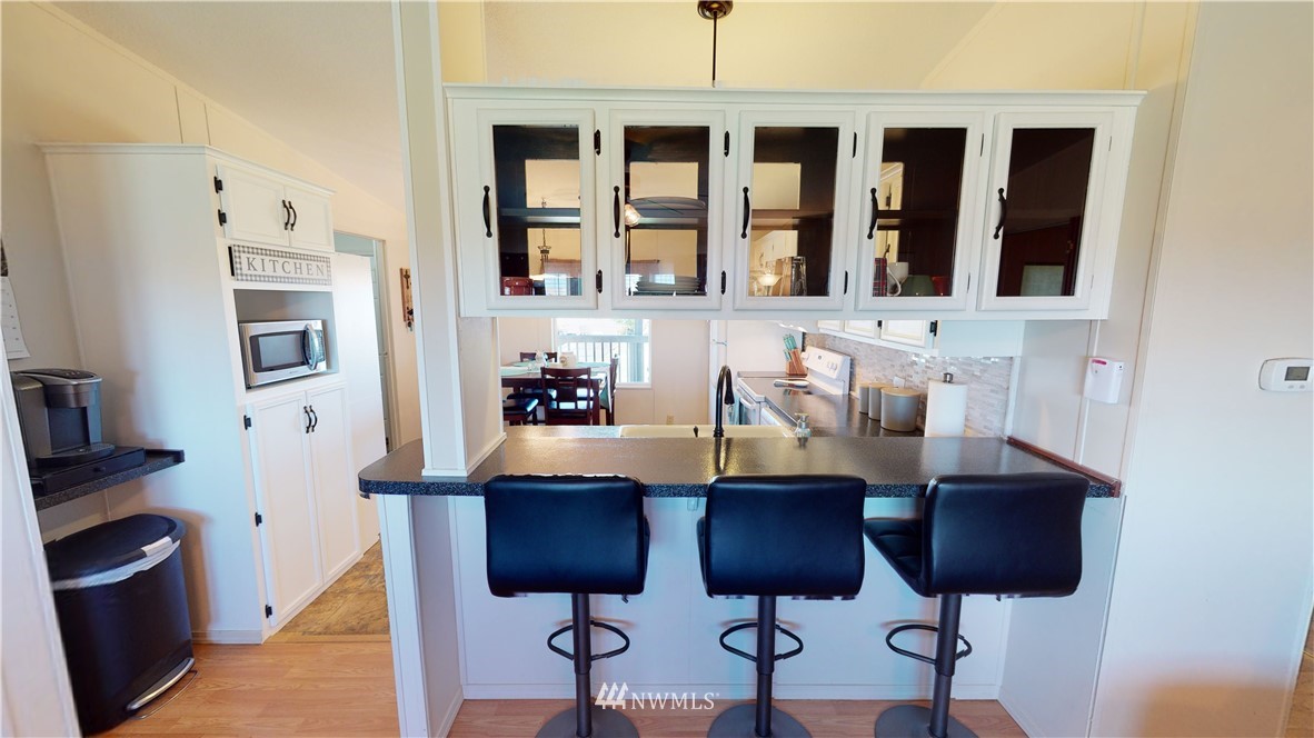 8570 Neppel Road Northeast Moses Lake, WA 98837 - Photo 10 of 28 Gallery Image 10