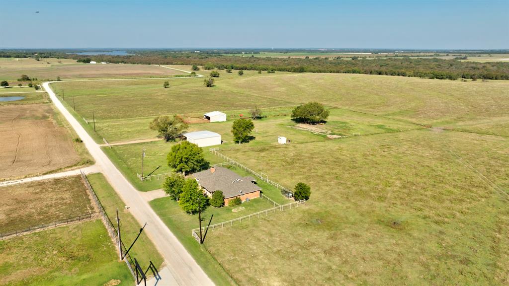 831 Baker Road Tioga, TX 76271 - Photo 10 of 27 a view of an ocean from a balcony