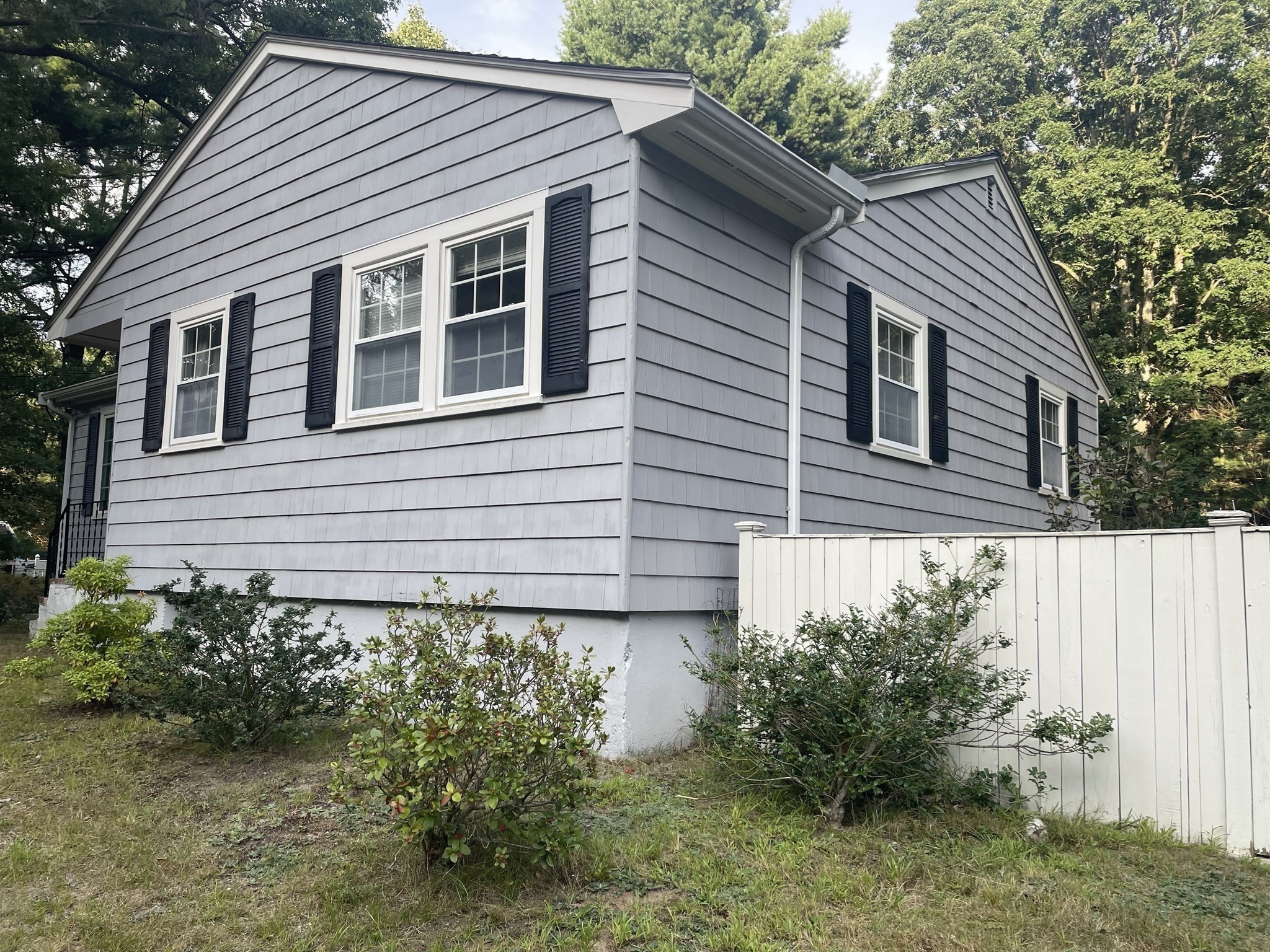 12 Hampton Road Sharon, MA 02067 - Photo 13 of 33 Gallery Image 13
