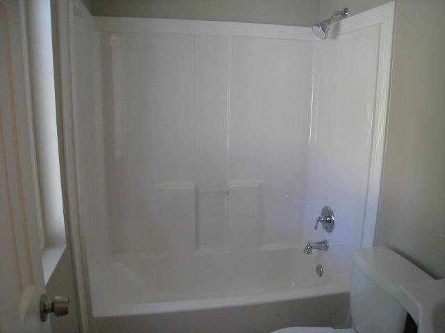 436 South James Road Columbus, OH 43213 - Photo 12 of 16