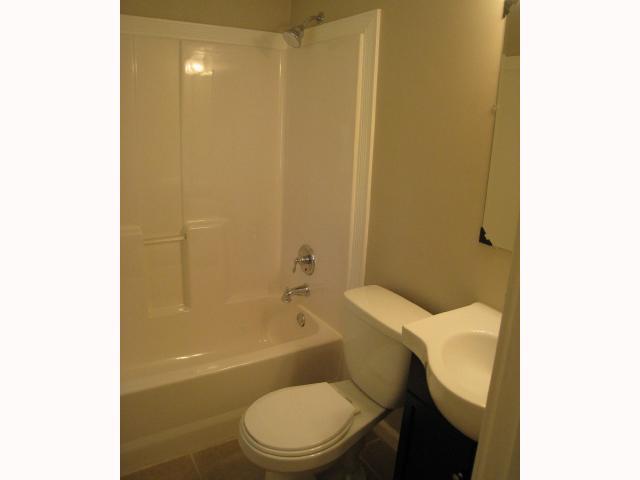 436 South James Road Columbus, OH 43213 - Photo 10 of 16