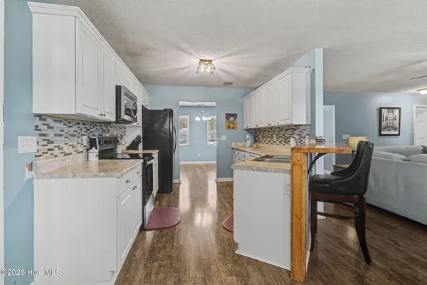 $307,000 | 215 Larilin Drive, Whiteville, NC 28472