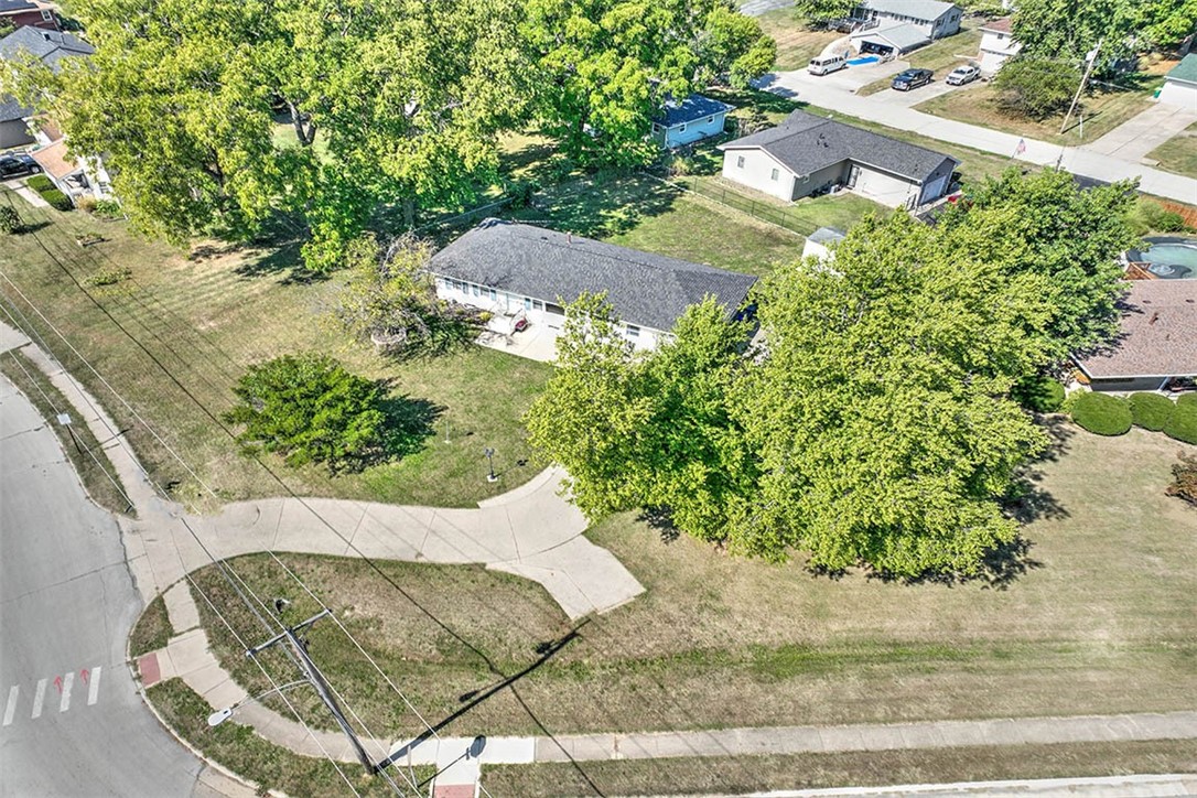 317 North Country Club Road Decatur, IL 62521 - Photo 27 of 30