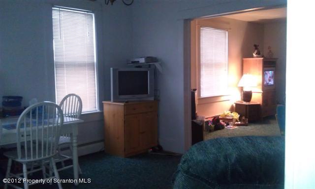 519 Winola Road Clarks Summit, PA 18411 - Photo 5 of 29 Gallery Image 5