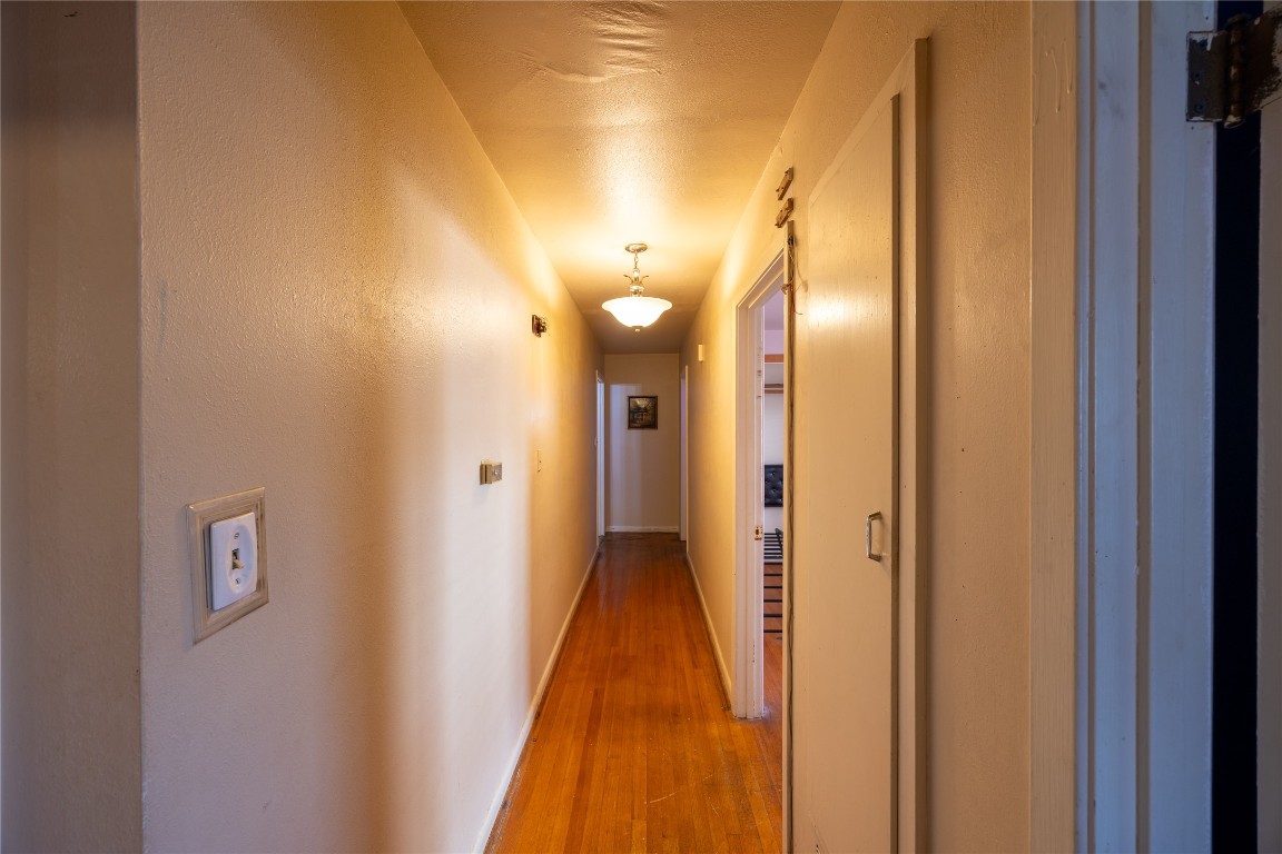 7718 Dillon Street Houston, TX 77061 - Photo 12 of 25