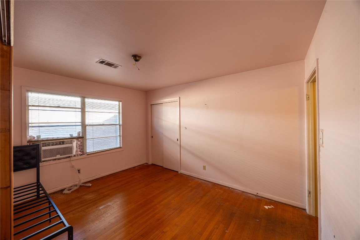 7718 Dillon Street Houston, TX 77061 - Photo 18 of 25