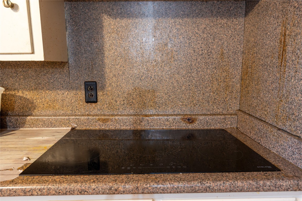 7718 Dillon Street Houston, TX 77061 - Photo 6 of 25