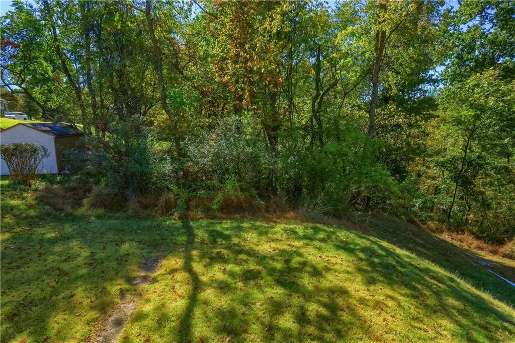 41 Perry Lane Pittsburgh, PA 15229 - Photo 36 of 37 Gallery Image 36