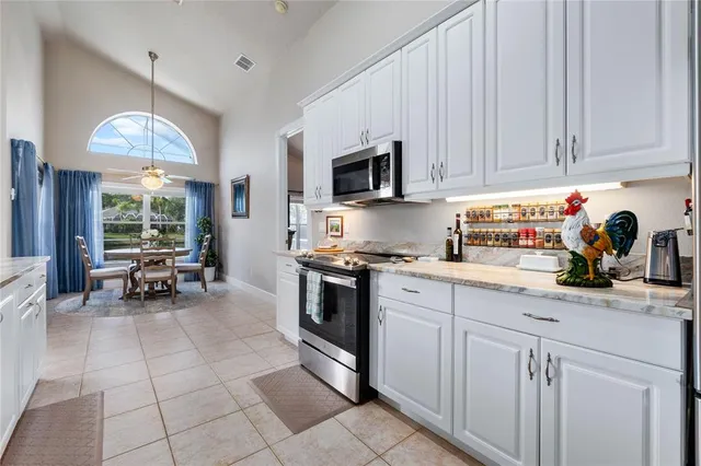 $560,000 | 1234 Crown Pointe Lane, Ormond Beach, FL 32174