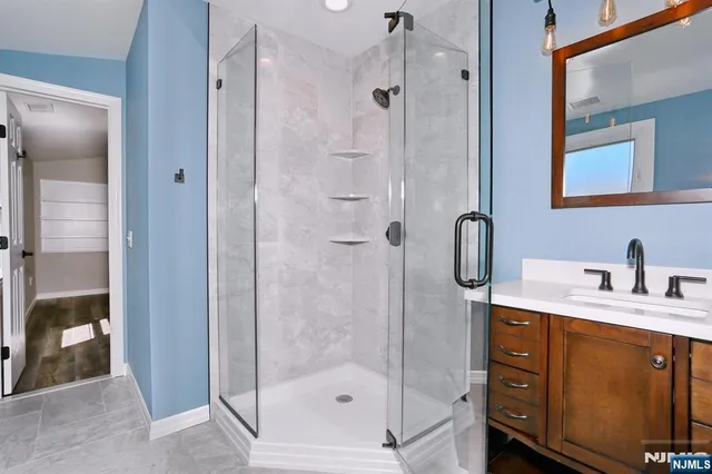 $999,900 | 129 Sanford Avenue, Emerson, NJ 07630