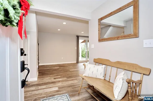 $999,900 | 129 Sanford Avenue, Emerson, NJ 07630