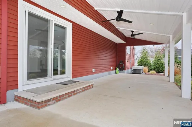 $999,900 | 129 Sanford Avenue, Emerson, NJ 07630