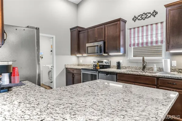 $274,999 | 1592 Hickory Landing, De Soto, MO 63020