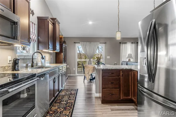 $274,999 | 1592 Hickory Landing, De Soto, MO 63020