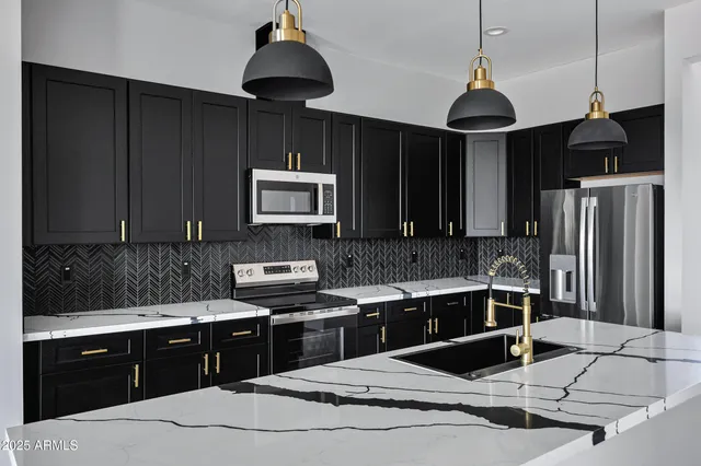 $625,000 | 1268 South 349th Avenue, Tonopah, AZ 85354