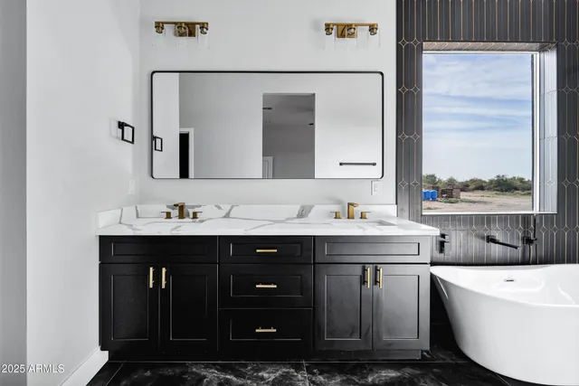 $625,000 | 1268 South 349th Avenue, Tonopah, AZ 85354