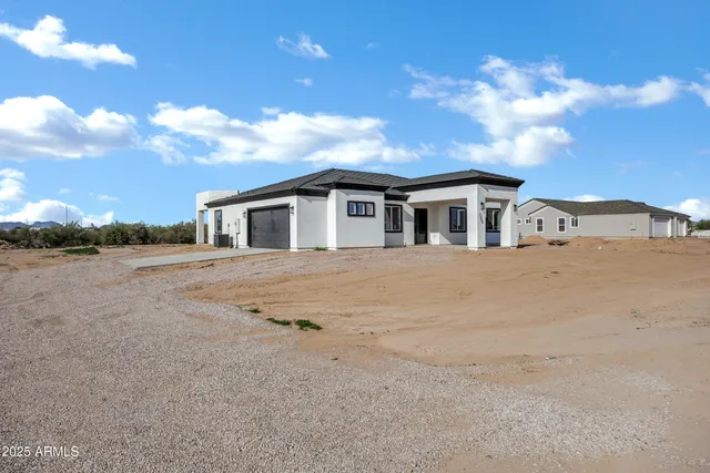 $625,000 | 1268 South 349th Avenue, Tonopah, AZ 85354