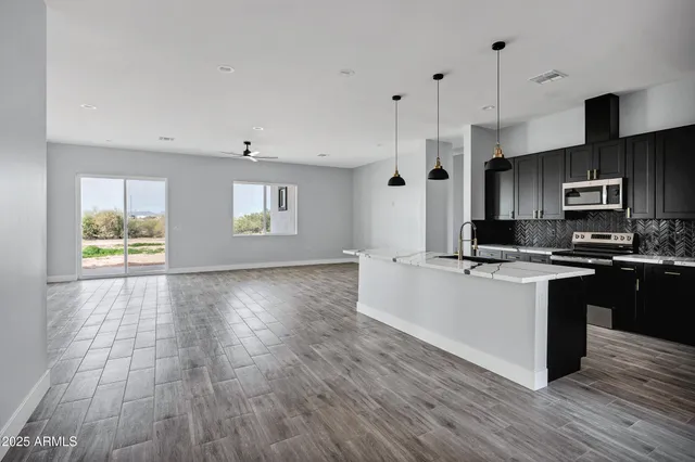 $625,000 | 1268 South 349th Avenue, Tonopah, AZ 85354