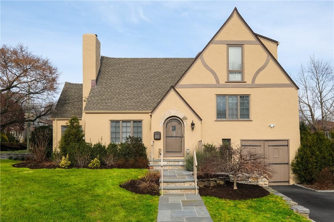 2 Edna Place New Rochelle, NY 10804 - Photo 1 of 1 Gallery Image 1