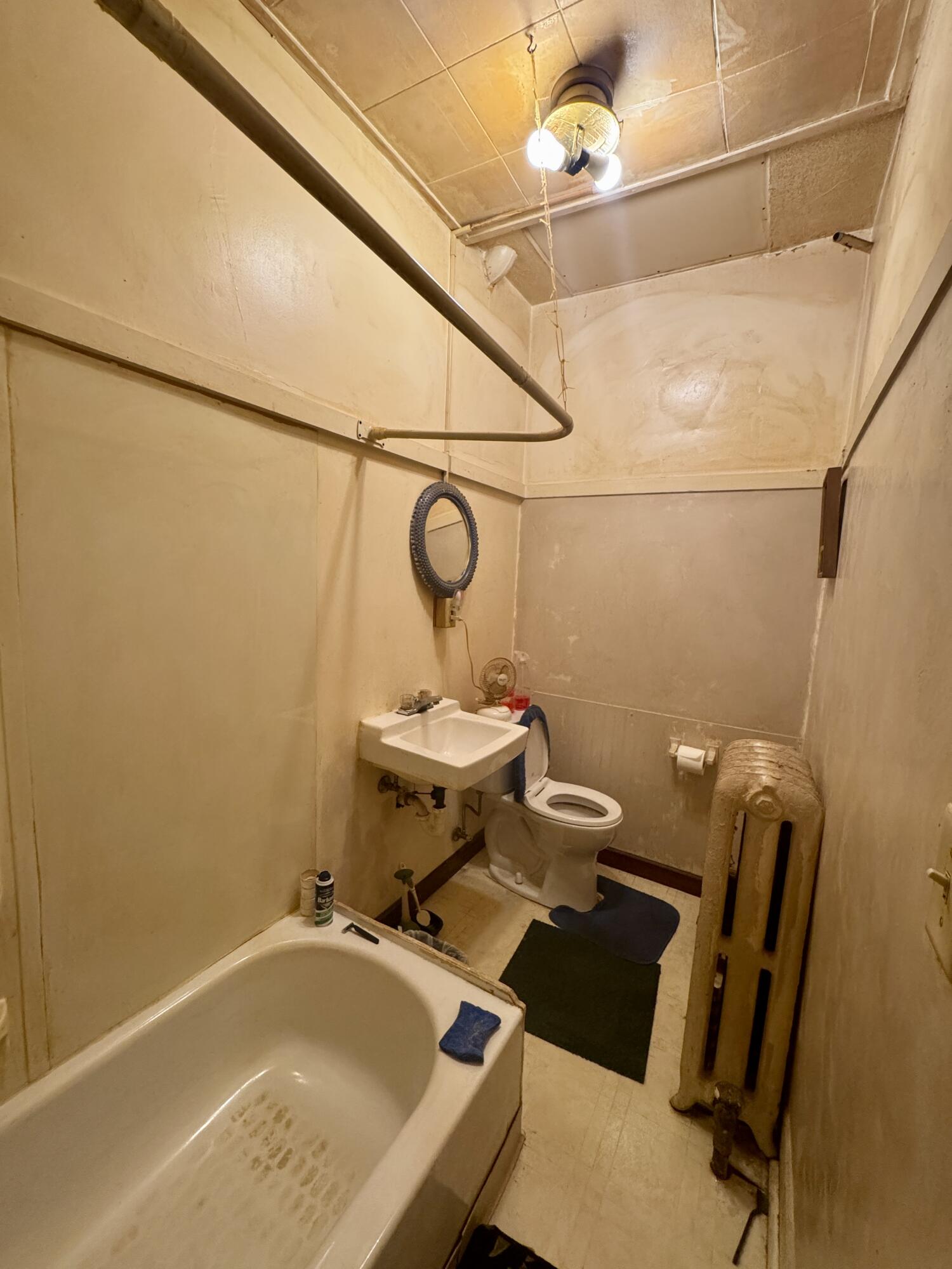 3213 Washington Avenue Racine, WI 53405 - Photo 22 of 34 IMG_7746