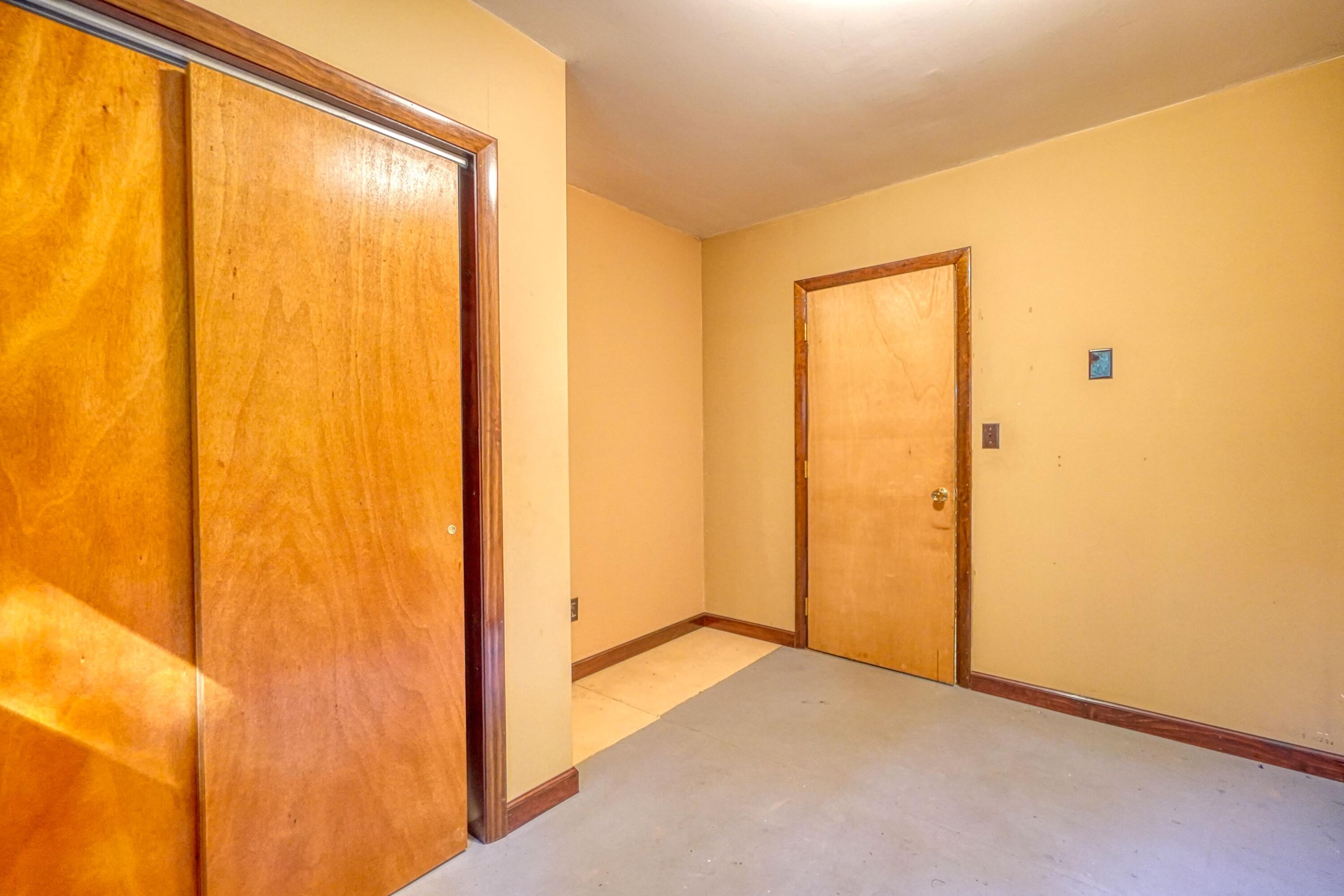 262 Hill Road Clinton, ME 04927 - Photo 18 of 62 DSC03147 (1)