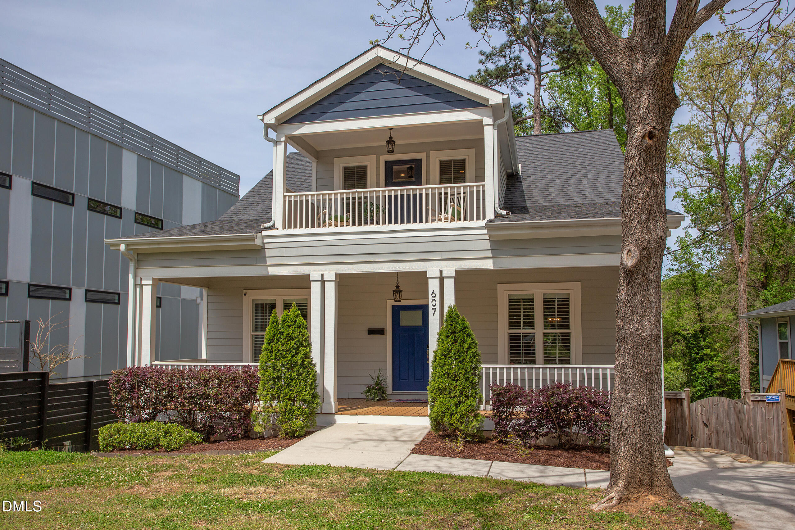 607 Lee Street Durham, NC 27701 - Photo 2 of 52 IMG_8178