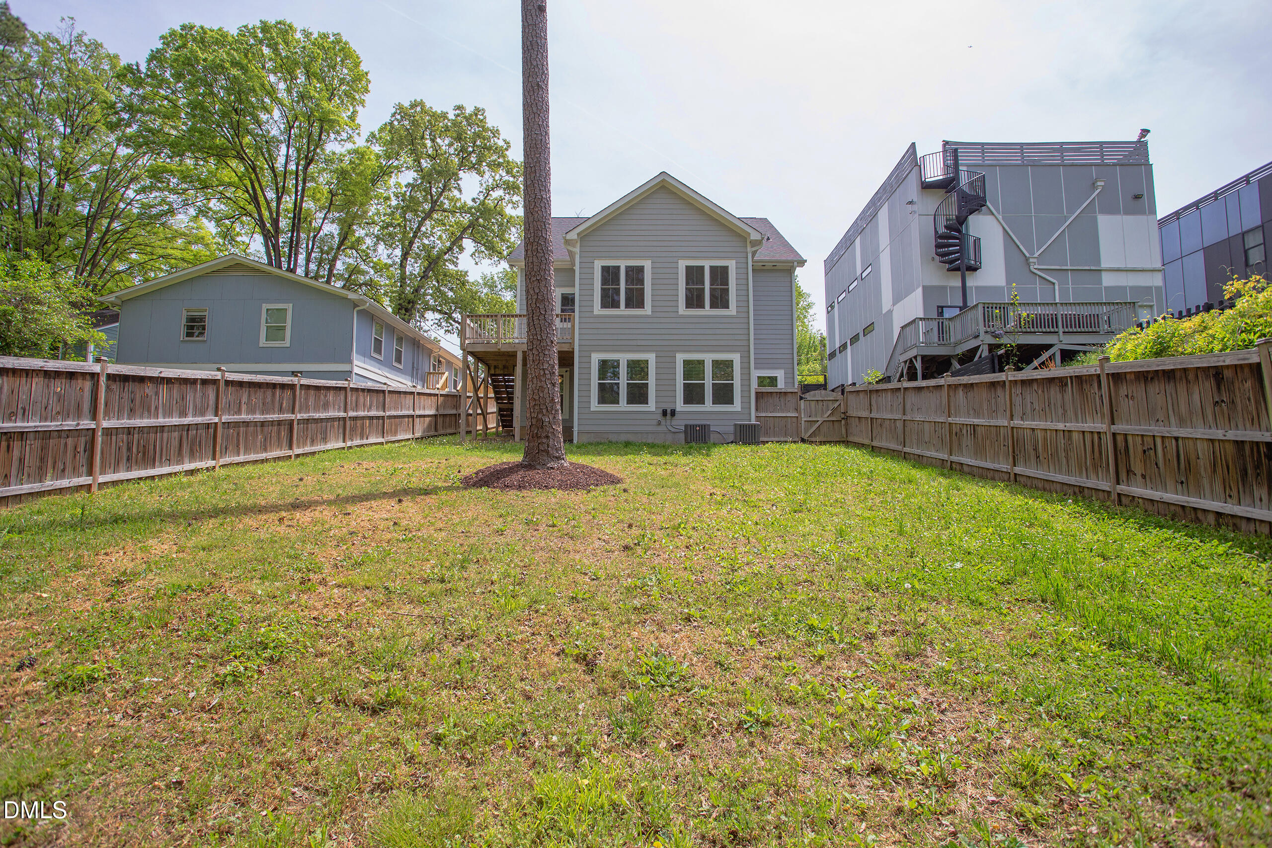 607 Lee Street Durham, NC 27701 - Photo 52 of 52 IMG_8450