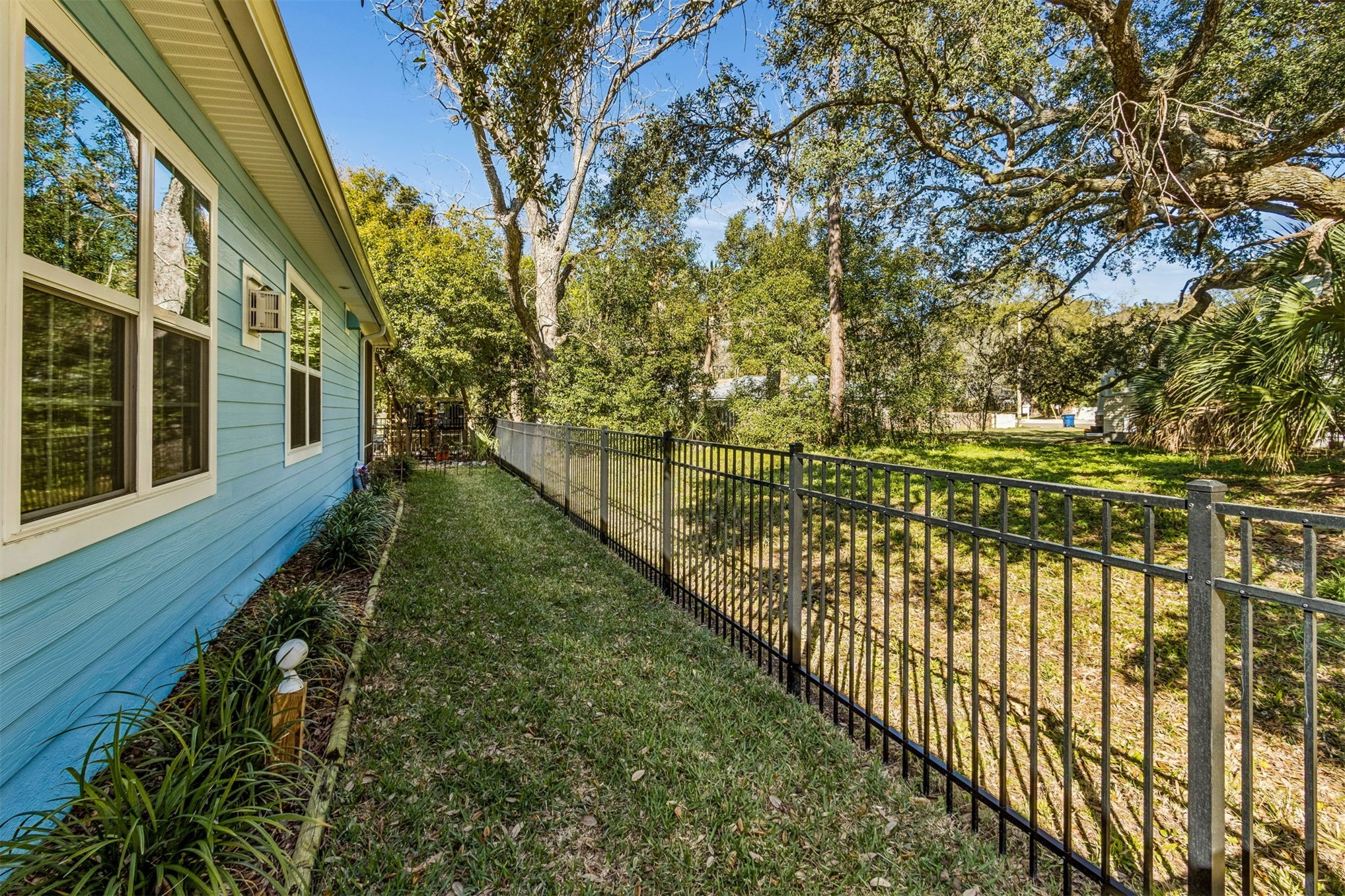 307 Elm Street Fernandina Beach, FL 32034 - Photo 31 of 35 a view of railway station