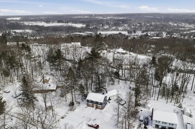 $470,000 | 233 Mt Vernon Street, Fitchburg, MA 01420