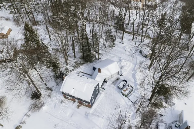 $470,000 | 233 Mt Vernon Street, Fitchburg, MA 01420