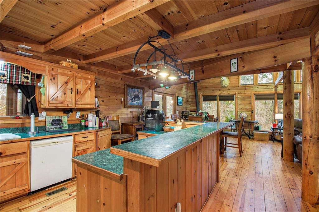 696 Railey Ridge Ranger, GA 30734 - Photo 10 of 31