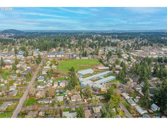 $399,900 | 3063 Southeast 112th Avenue, Portland, OR 97266