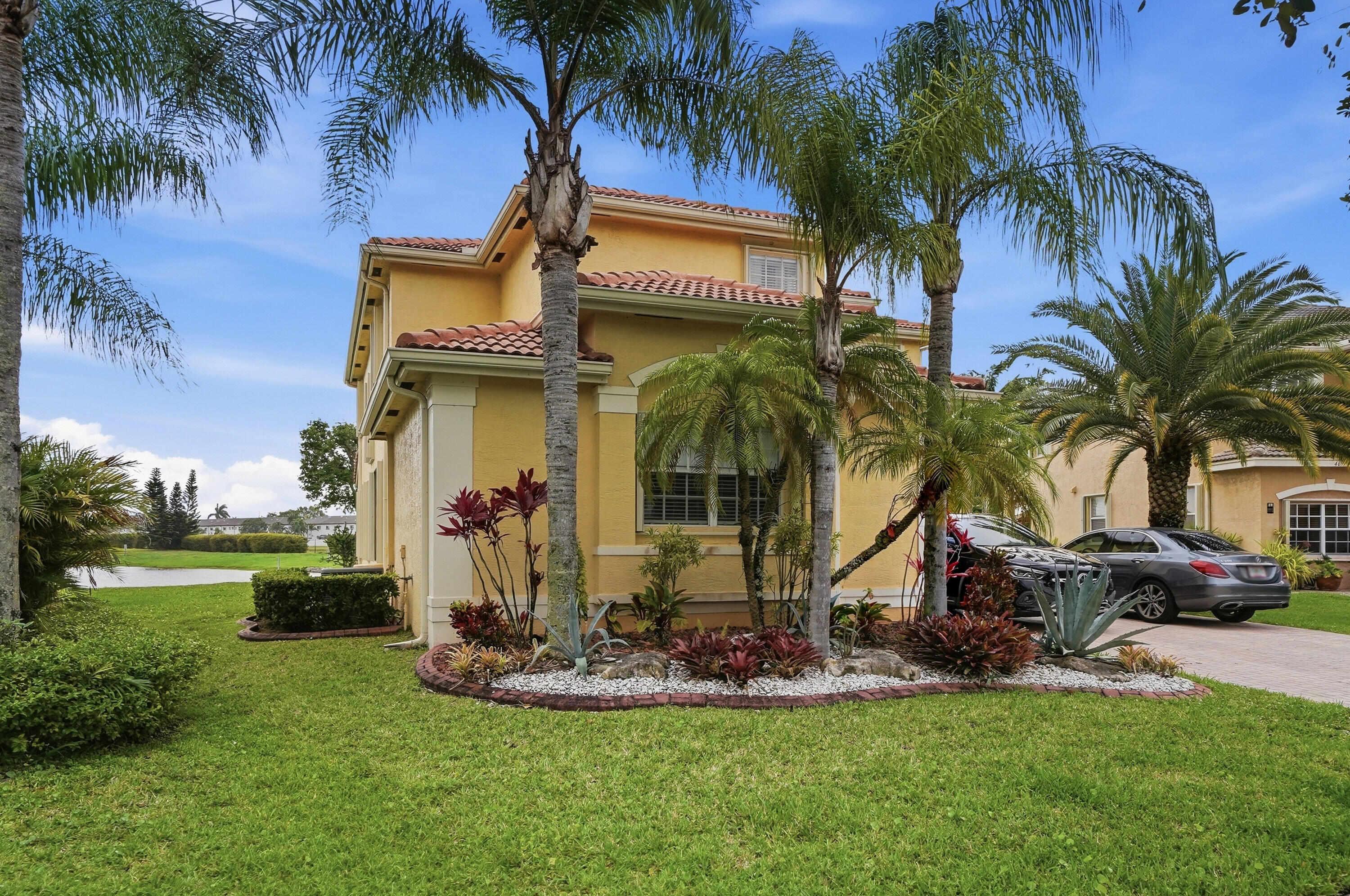 4681 Southwest 131st Terrace Miramar, FL 33027 - Photo 3 of 31 02_dsc05159