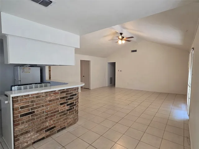 $1,850 | 11931 Tanager Street, Houston, TX 77072