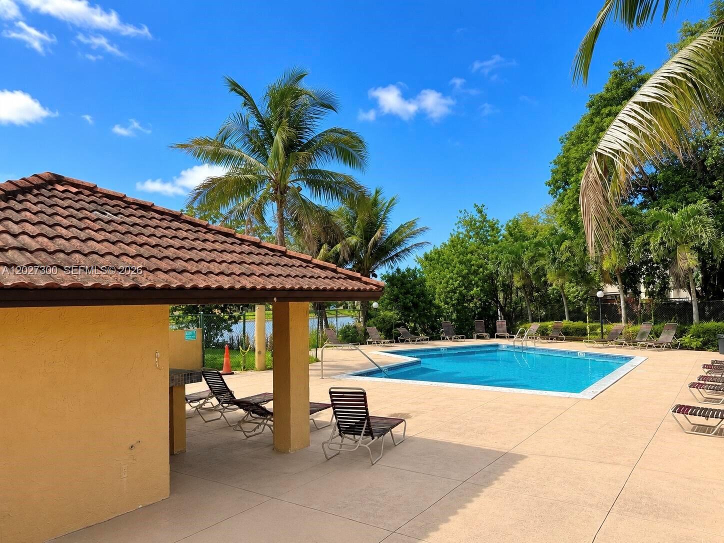 15540 Southwest 80th Street, Unit D304 Miami, FL 33193 - Photo 10 of 16