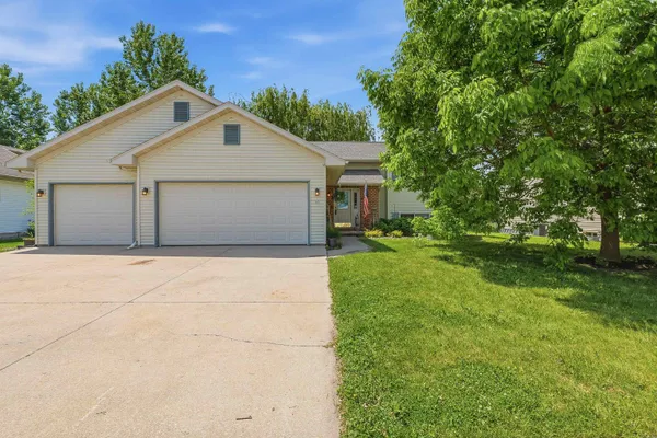 $349,900 | 45 Jacob Avenue, Oshkosh, WI 54902