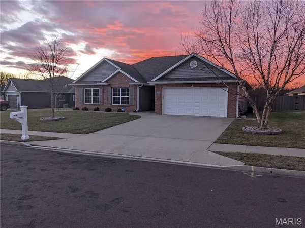 $354,900 | 1845 North Black Walnut Court, Columbia, MO 65202