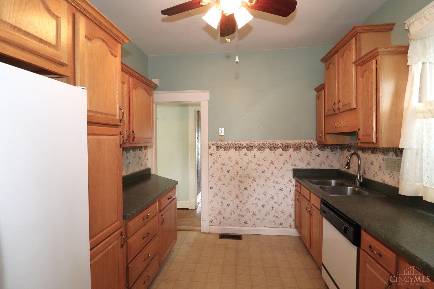 3326 Brotherton Road Cincinnati, OH 45209 - Photo 22 of 60 Gallery Image 22