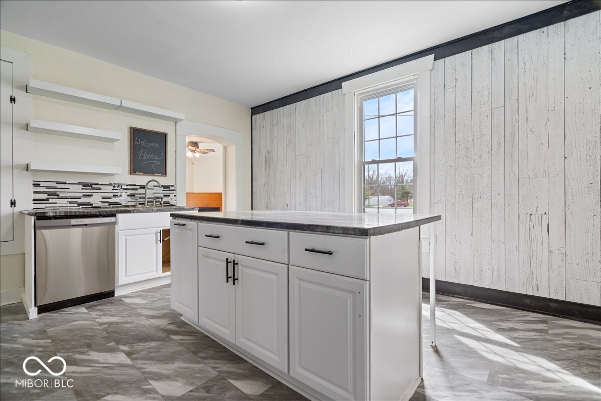 2917 Huntsville Road Pendleton, IN 46064 - Photo 12 of 32