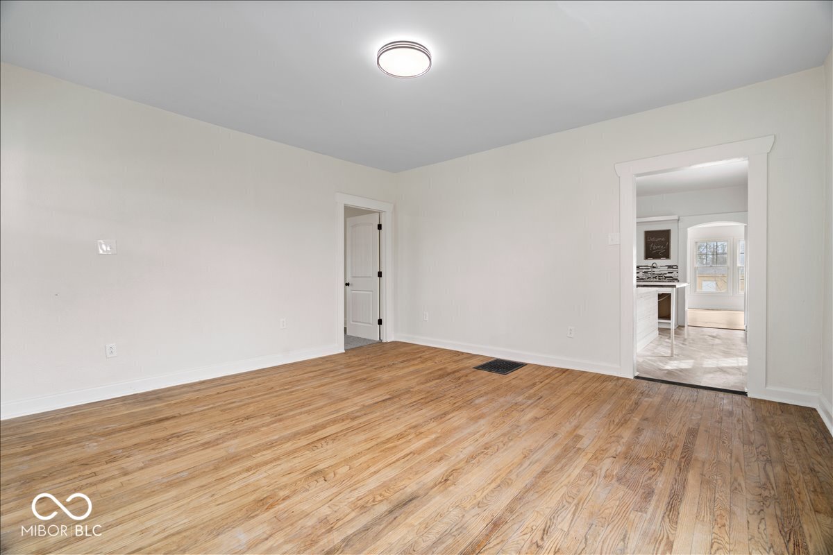 2917 Huntsville Road Pendleton, IN 46064 - Photo 5 of 32