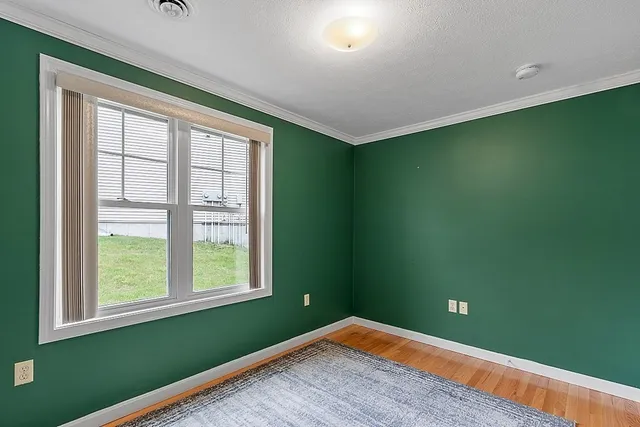 $2,400 | 15 Water Wheel Circle, Unit 15, Templeton, MA 01468